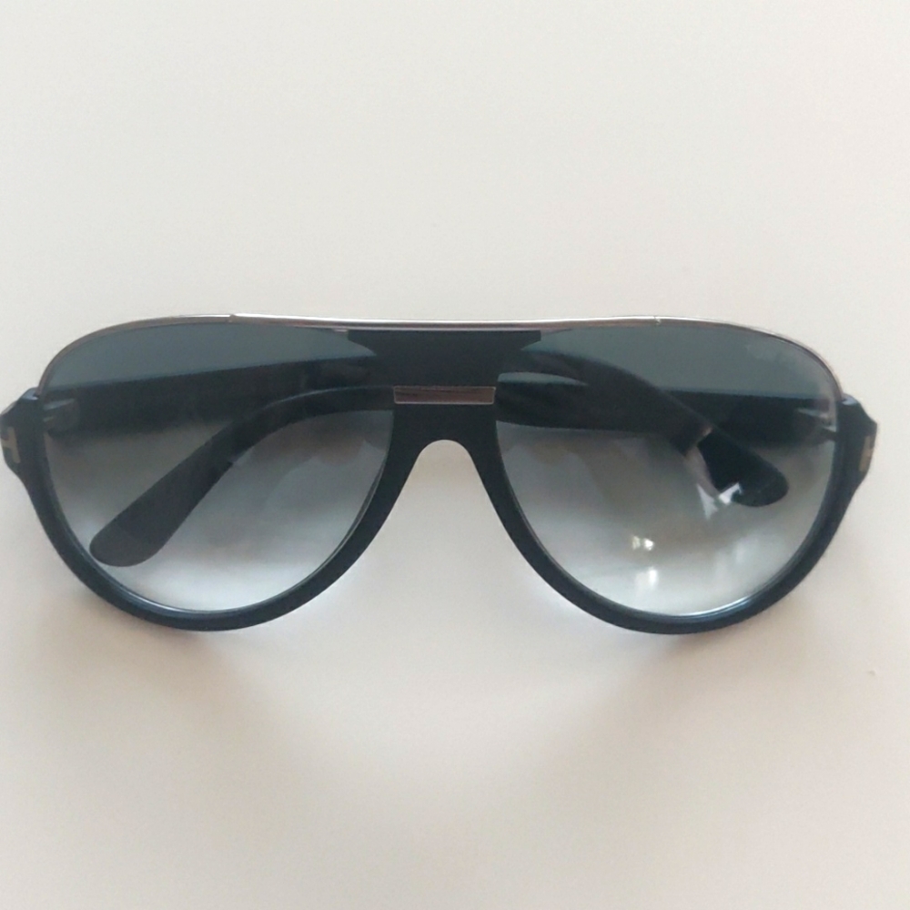 Tom Ford Sunglasses TF334 Dimitry 02W 59-14-130